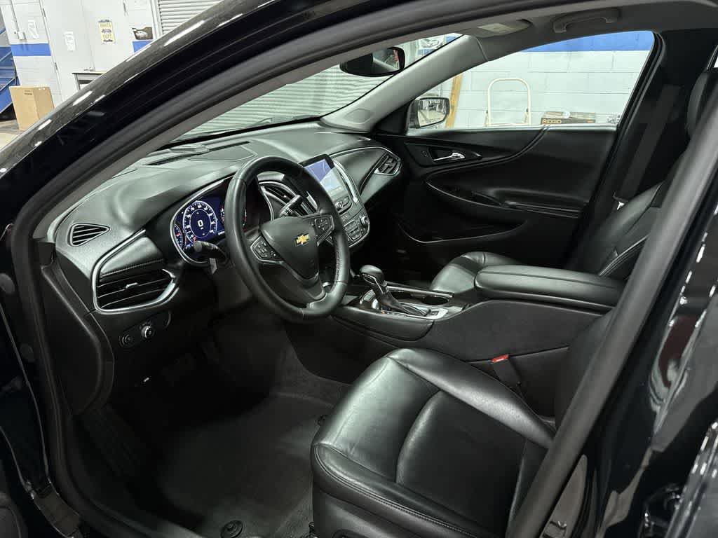 Used 2024 Chevrolet Malibu LT FWD image 29