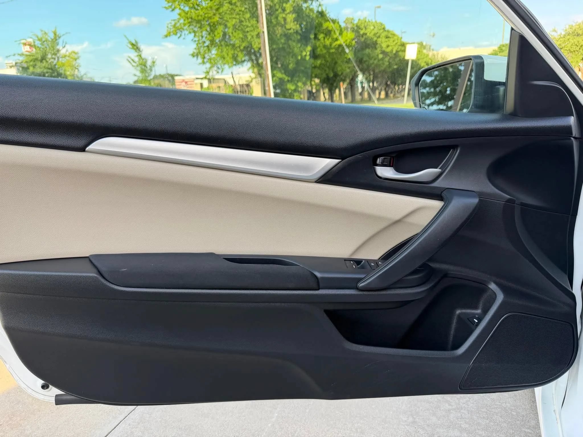 Used 2017 Honda Civic LX image 12