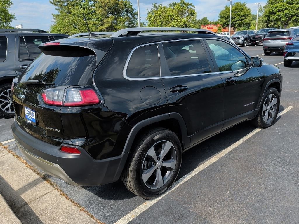 Used 2019 Jeep Cherokee Limited AWD/4WD image 8