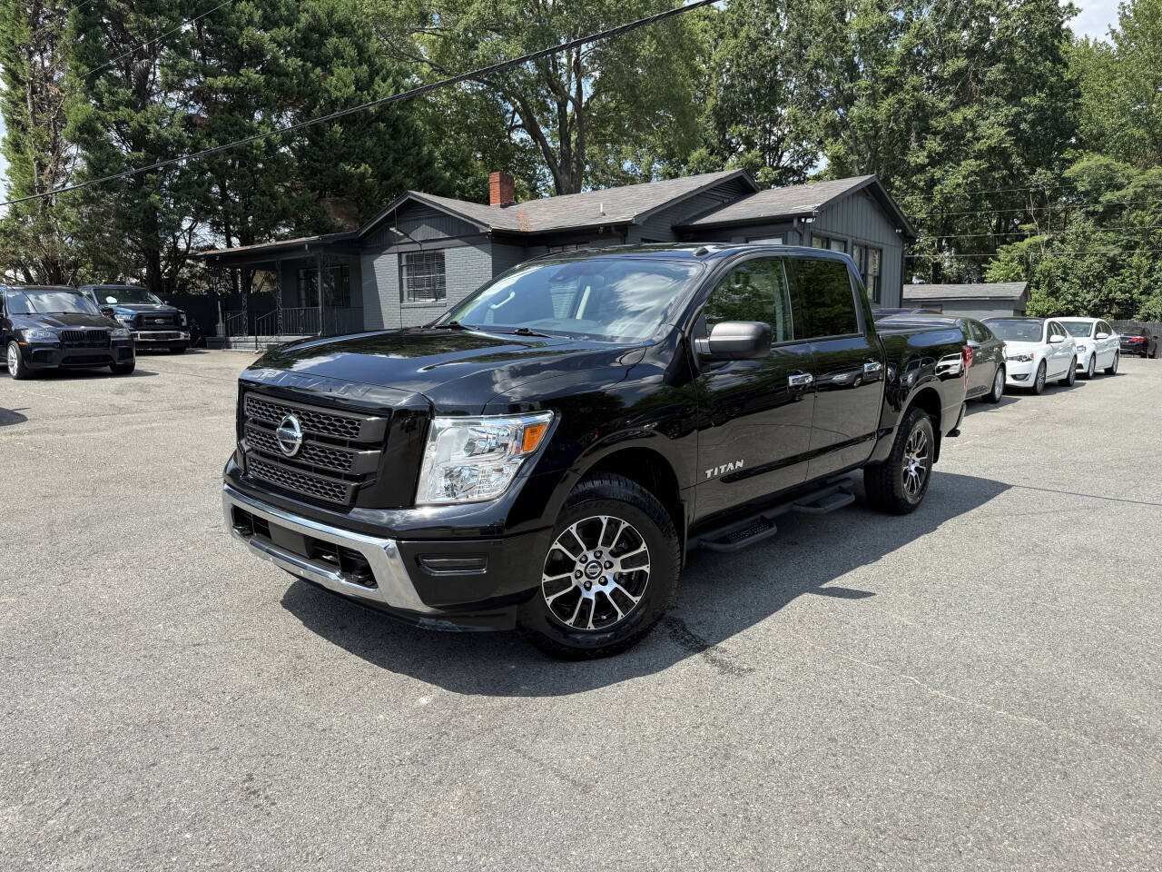 Used 2021 Nissan Titan SV w/ Accessory Utility Package