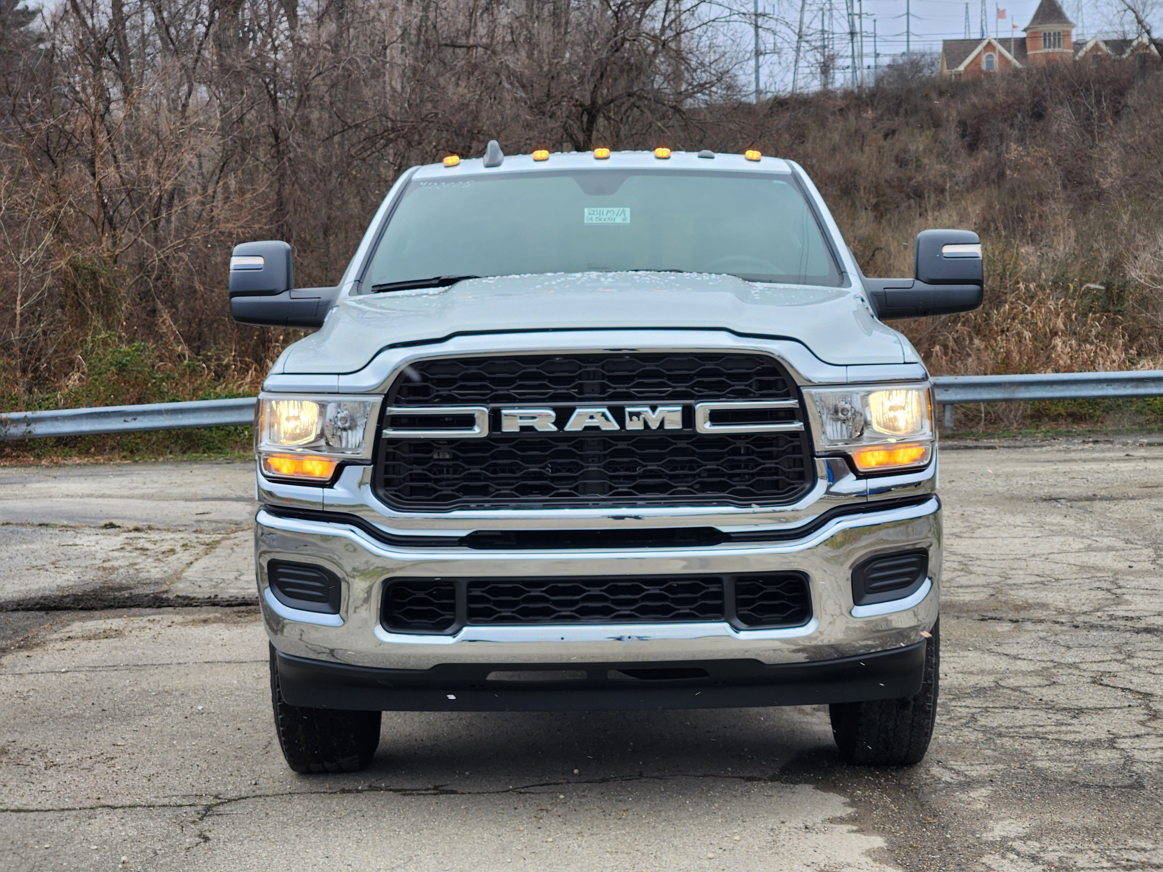 Used 2024 RAM 2500 Tradesman w/ Chrome Appearance Group image 14