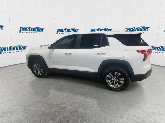 Used 2025 Chevrolet Equinox LT w/ Safety and Technology Package FWD image 7