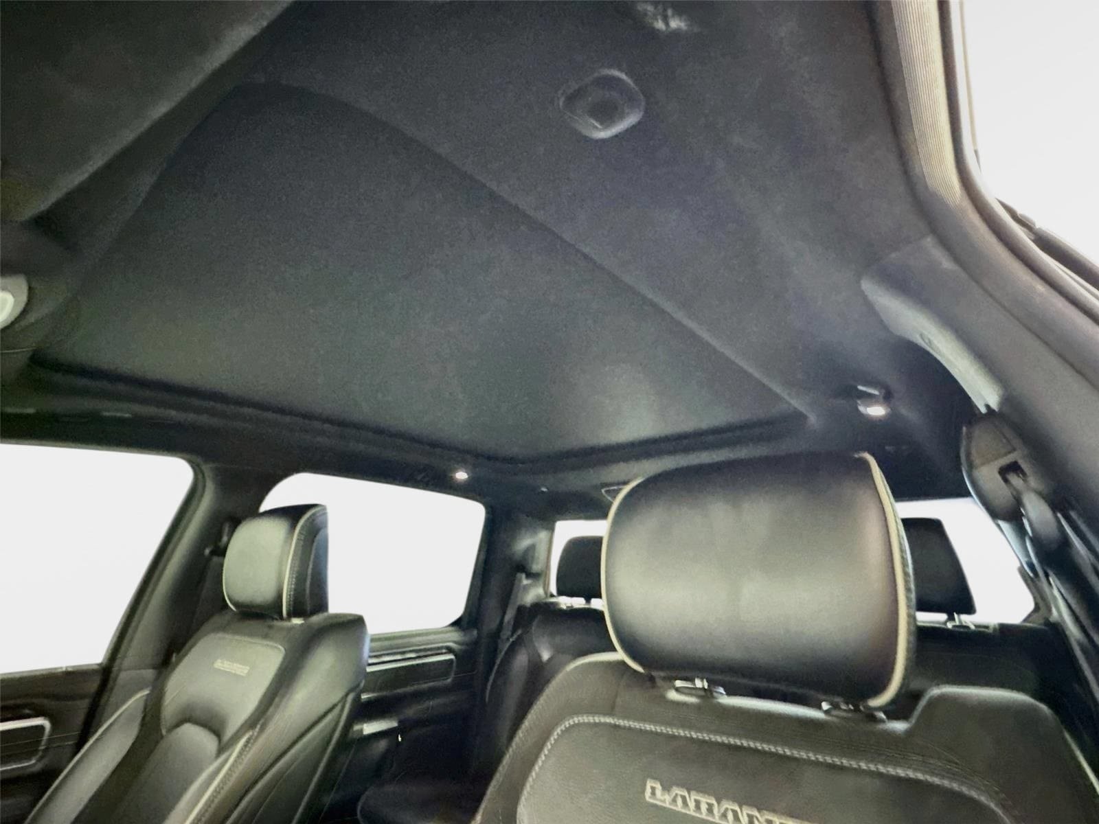 Used 2021 RAM 1500 Laramie AWD/4WD image 14