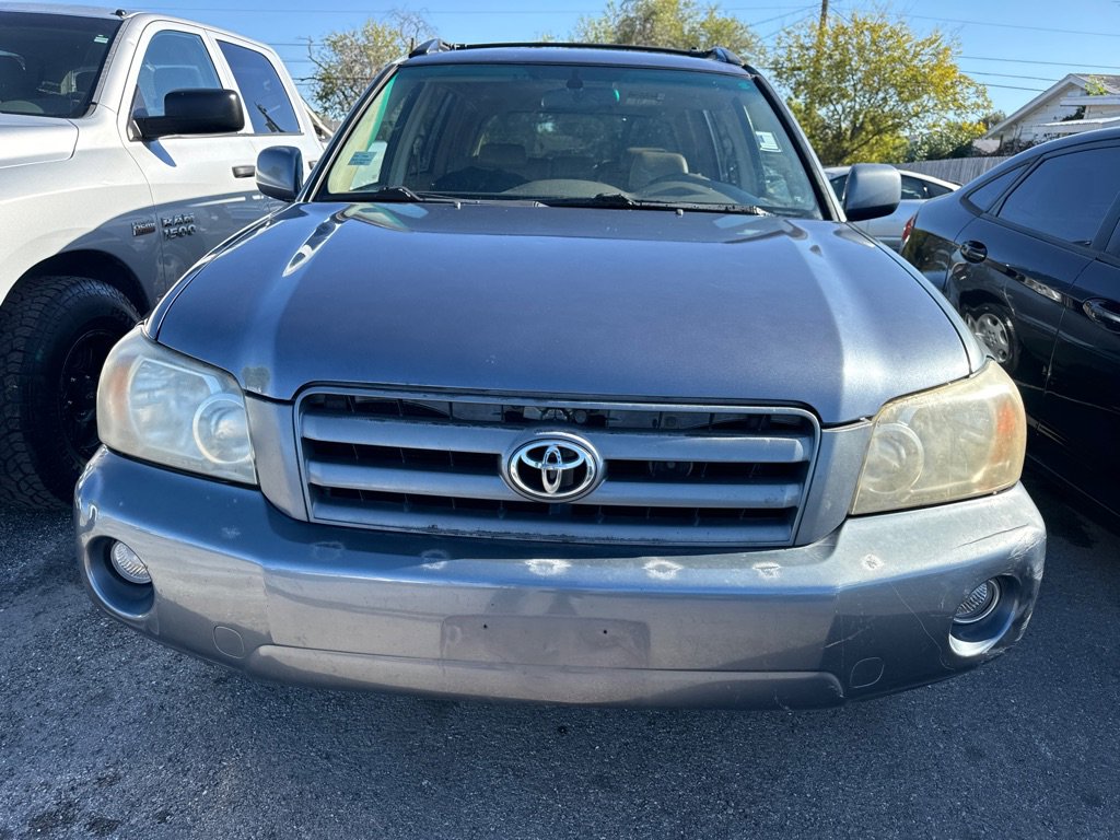 Used 2004 Toyota Highlander Limited image 12