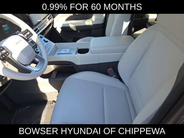 New 2026 Hyundai Santa Fe SE image 4