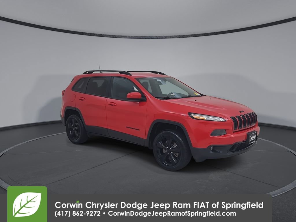 Certified 2018 Jeep Cherokee Latitude w/ Altitude Package FWD image 3