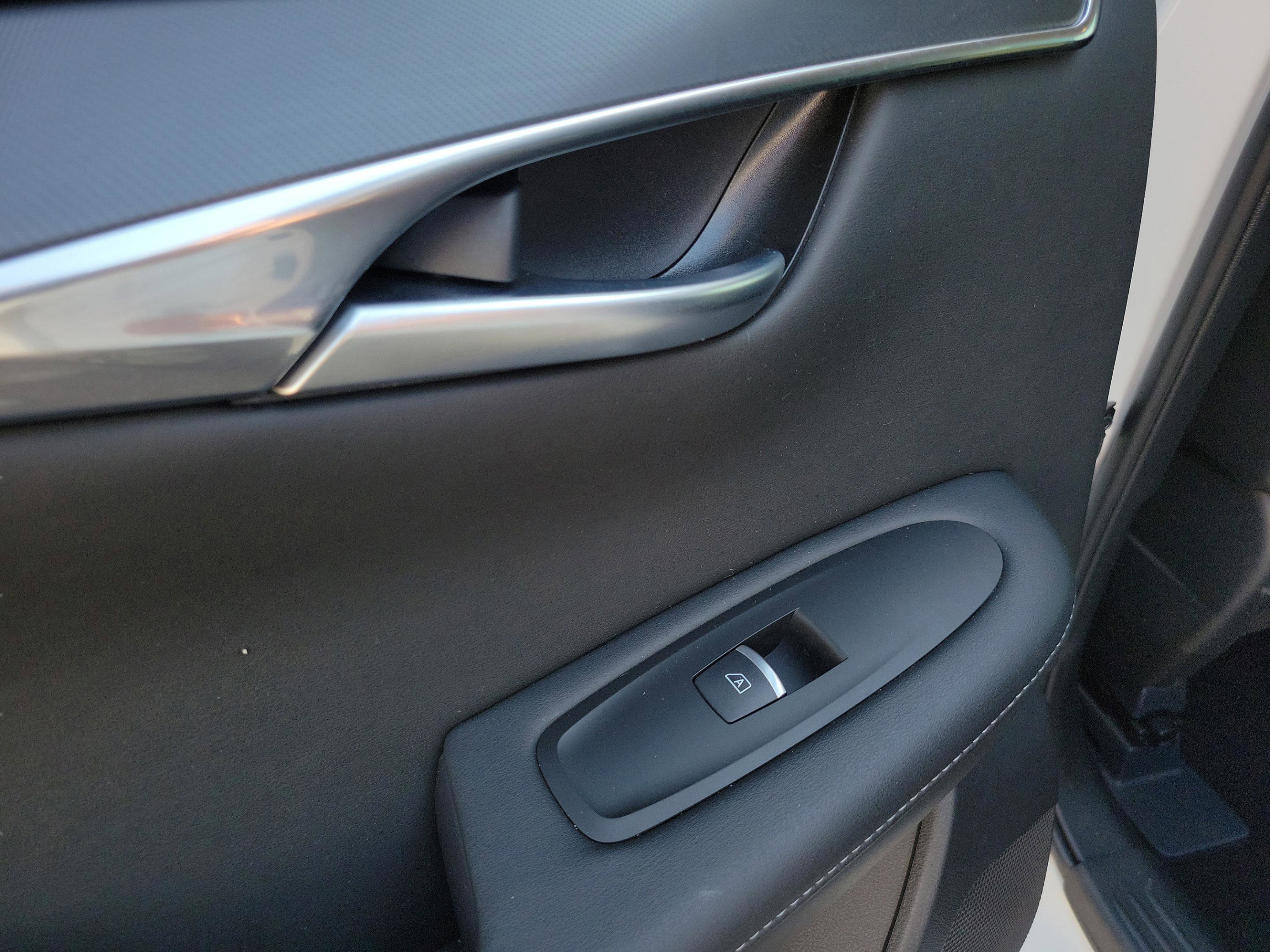 Certified 2025 INFINITI QX50 Pure image 26