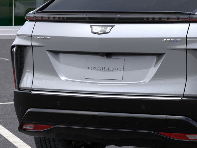 New 2025 Cadillac Lyriq Luxury image 14