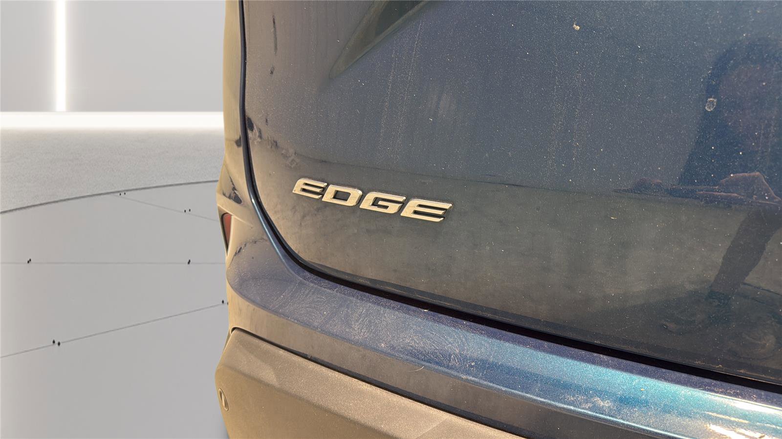 Used 2020 Ford Edge SEL w/ Convenience Package image 29