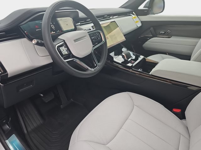 New 2026 Land Rover Range Rover Sport SE AWD/4WD image 13