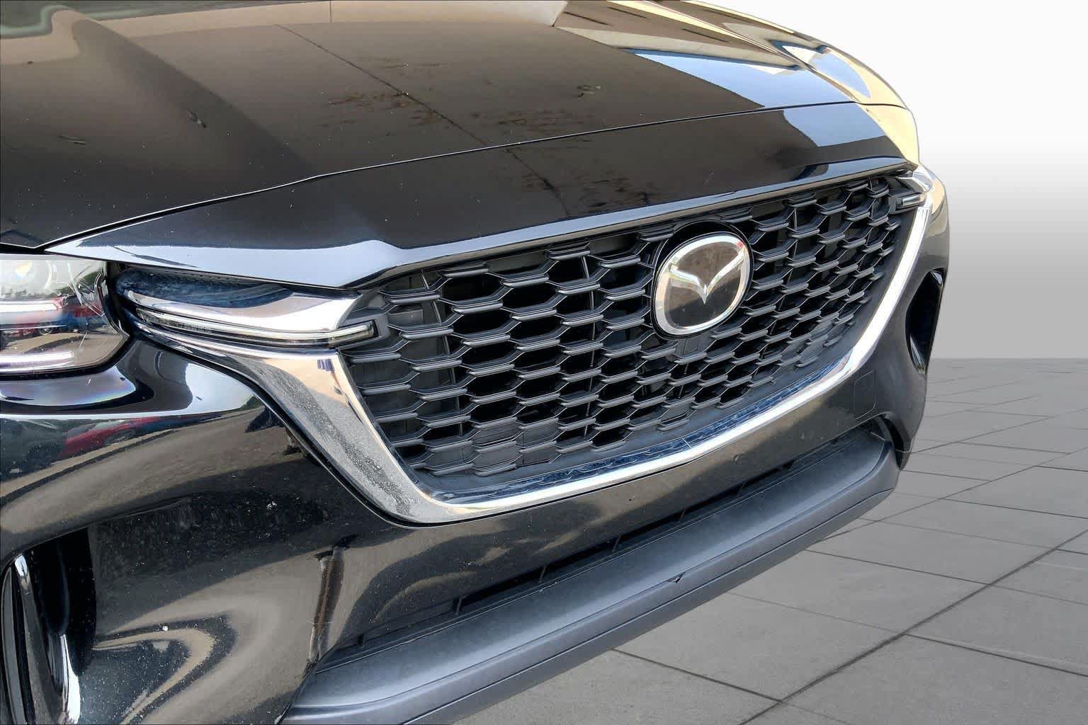 Used 2025 MAZDA CX-90 3.3 Turbo w/ Select Package AWD/4WD image 29