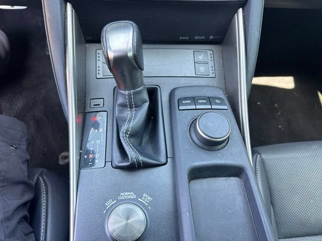 Used 2020 Lexus IS 350 F Sport w/ F Sport Package RWD image 24