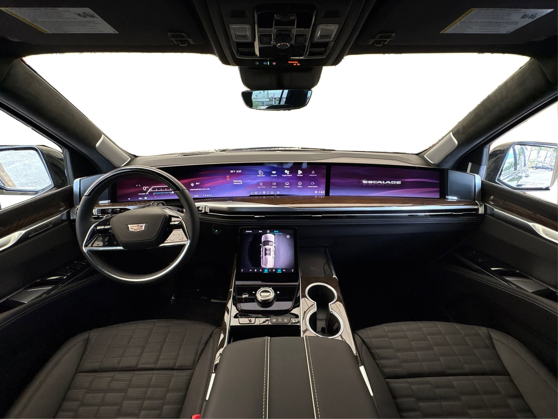 New 2026 Cadillac Escalade ESV Platinum Sport w/ LPO, ONYX Package image 24