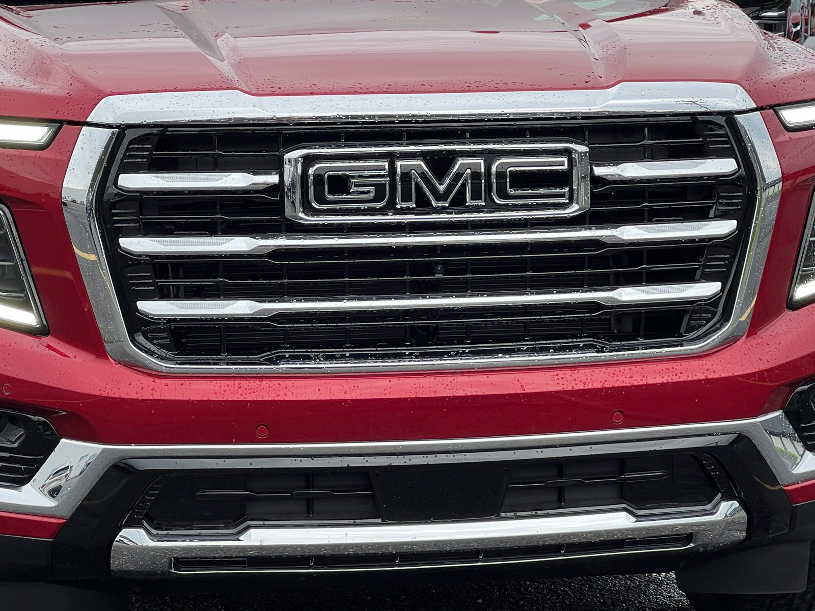 New 2026 GMC Yukon Elevation w/ LPO, Elevation Black Package AWD/4WD image 44