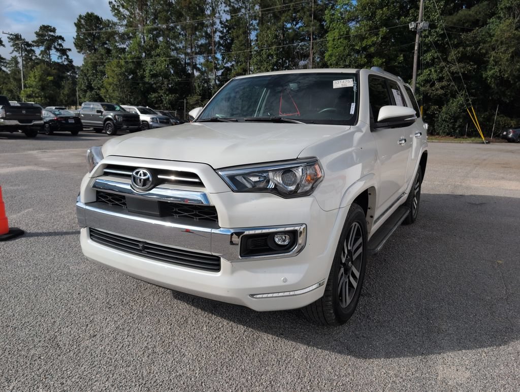 Used 2022 Toyota 4Runner Limited AWD/4WD image 3