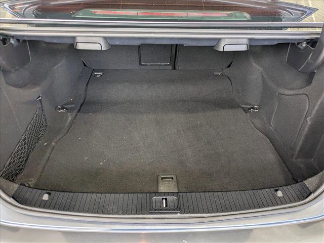 Used 2016 Mercedes-Benz E 350 Sedan image 6