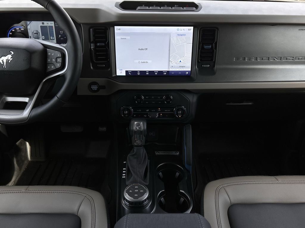 Used 2024 Ford Bronco Wildtrak image 16