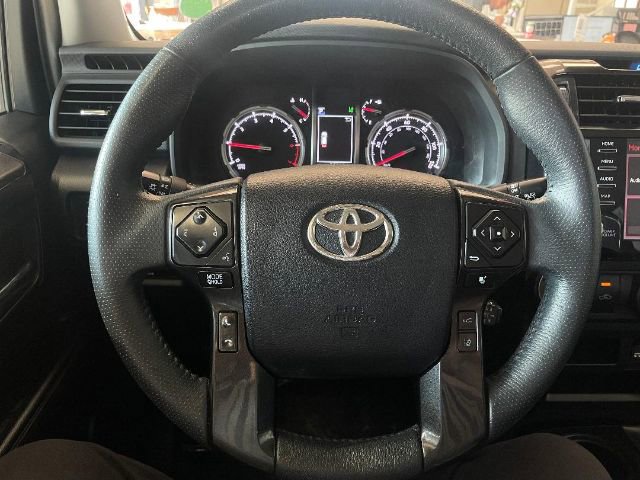 Used 2021 Toyota 4Runner Venture image 17