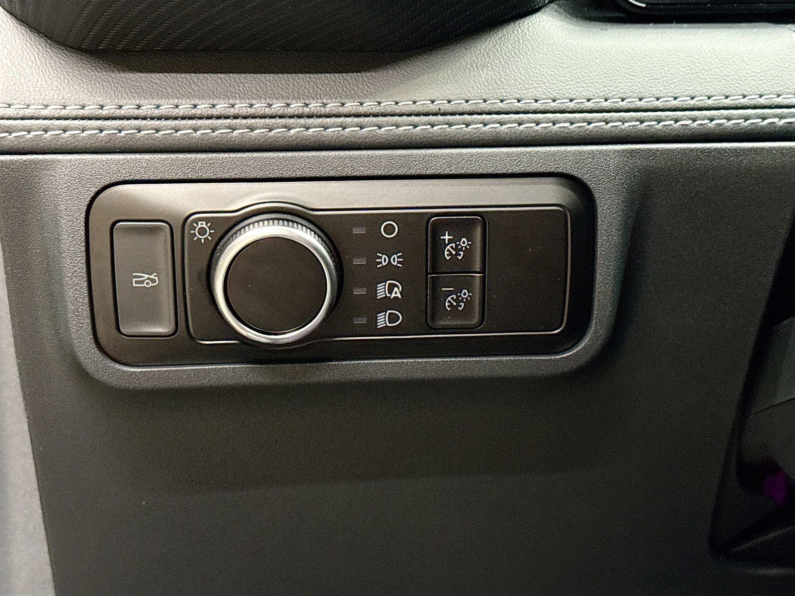 Used 2024 Ford Mustang GT Premium image 13