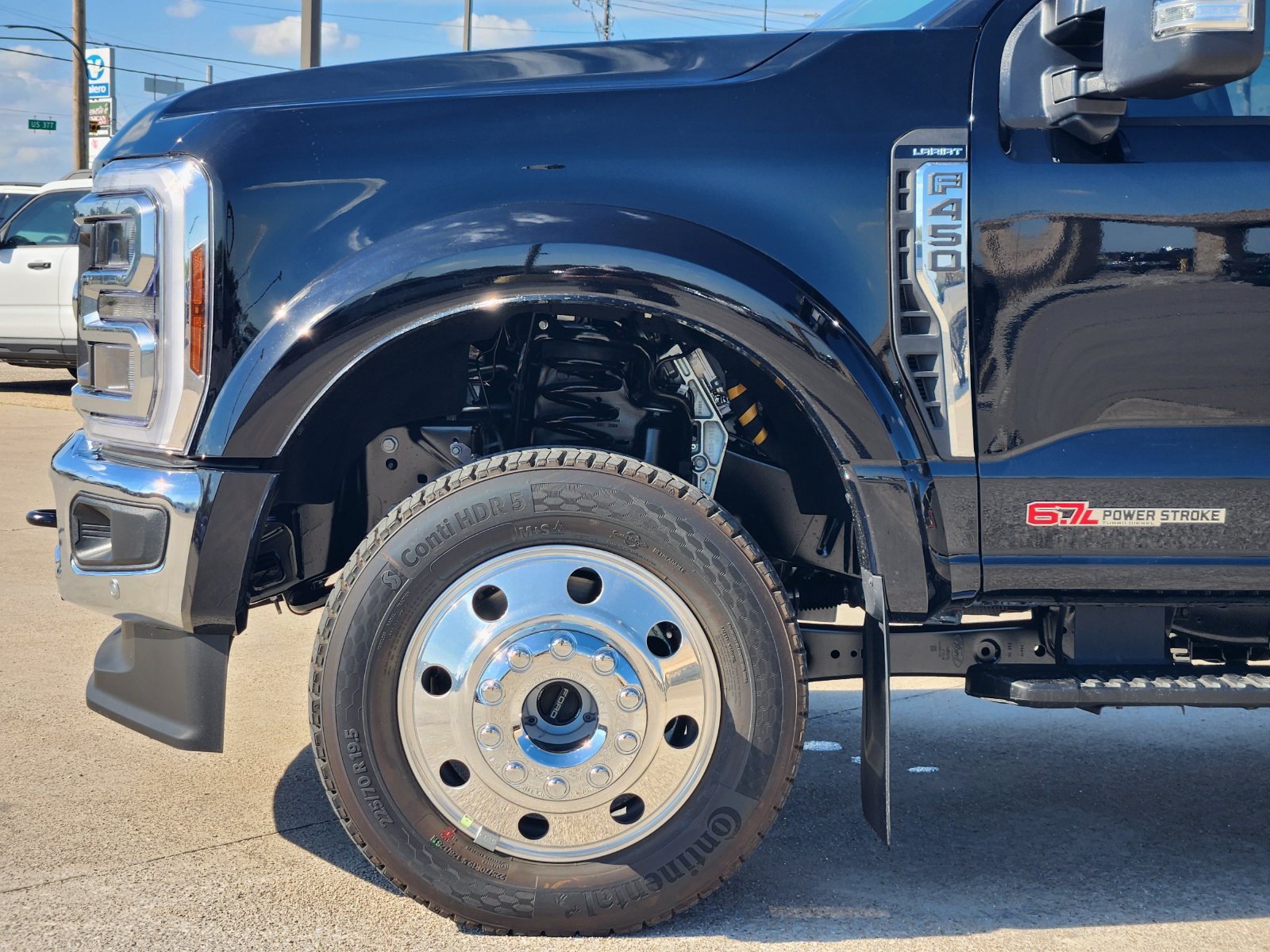 New 2027 Ford F450 Lariat w/ Lariat Premium Package AWD/4WD image 9