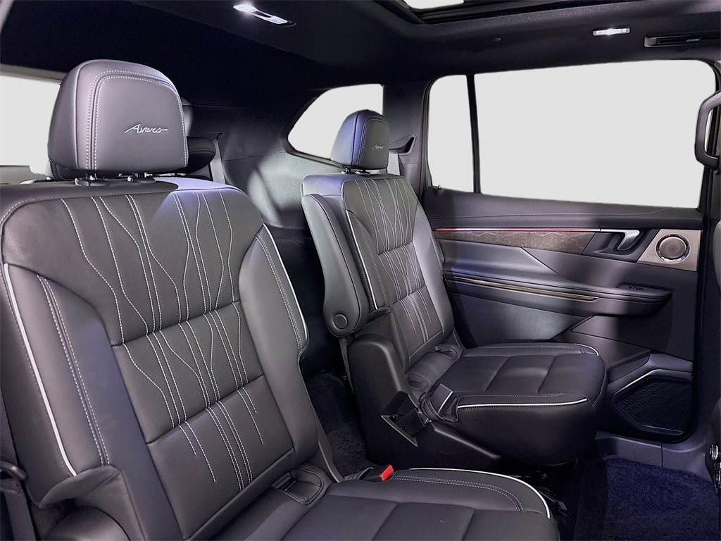 New 2026 Buick Enclave Avenir image 29