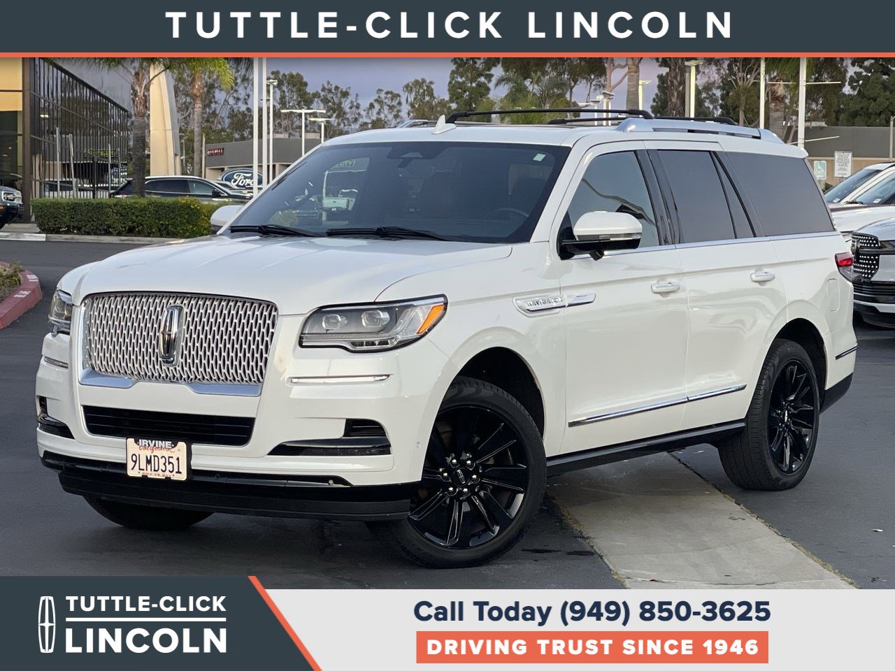 Used 2024 Lincoln Navigator Reserve image 1