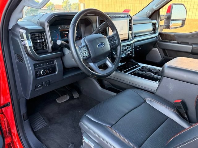 Used 2023 Ford F250 Lariat w/ Lariat Ultimate Package AWD/4WD image 9