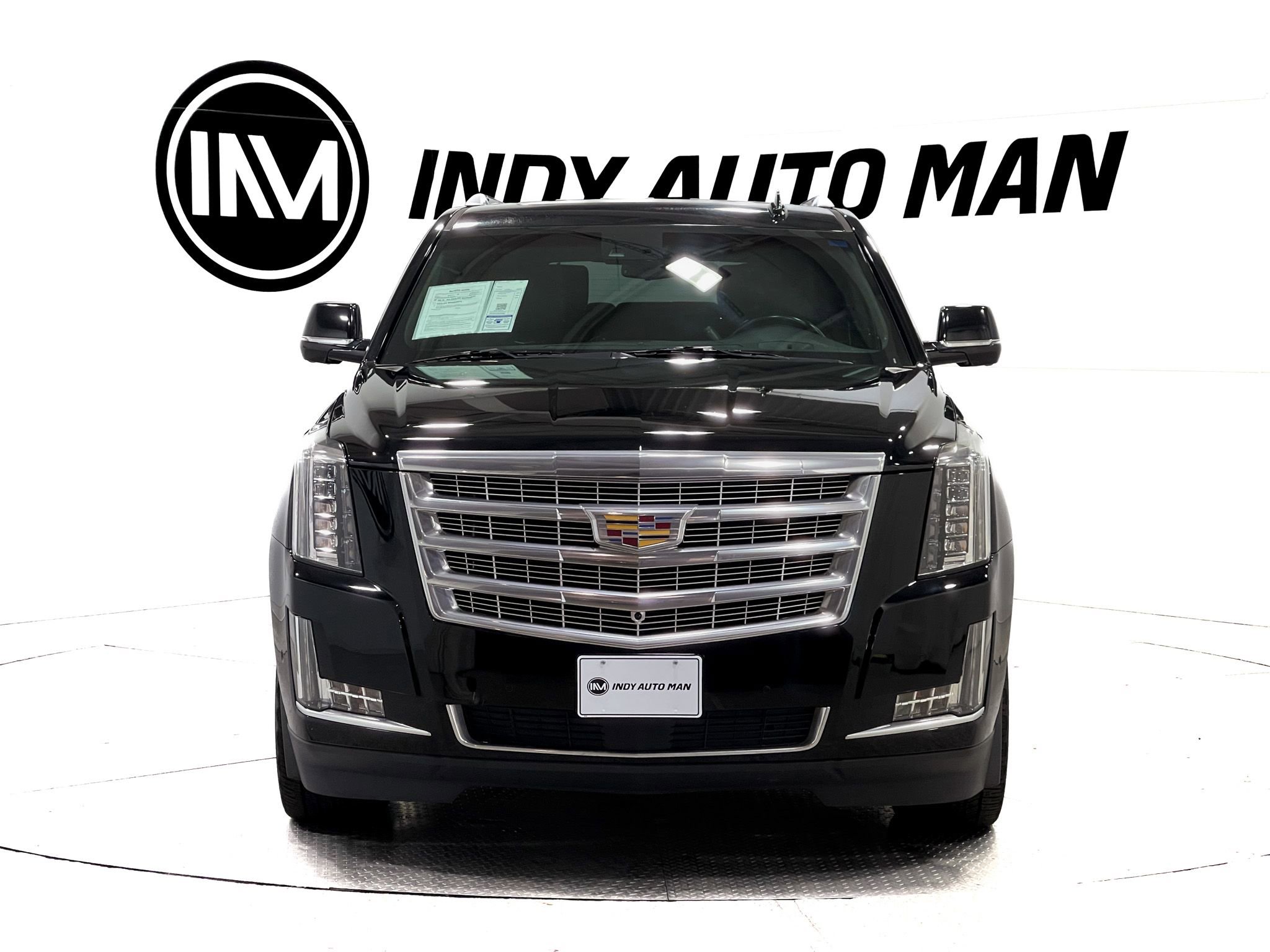Used 2017 Cadillac Escalade ESV Platinum image 9
