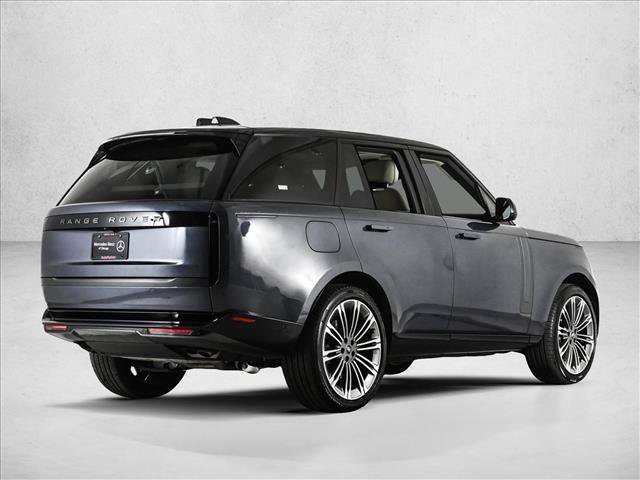 Used 2025 Land Rover Range Rover SE AWD/4WD image 5