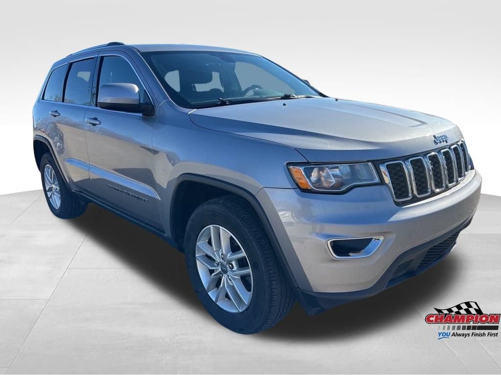 Used 2018 Jeep Grand Cherokee Laredo image 9