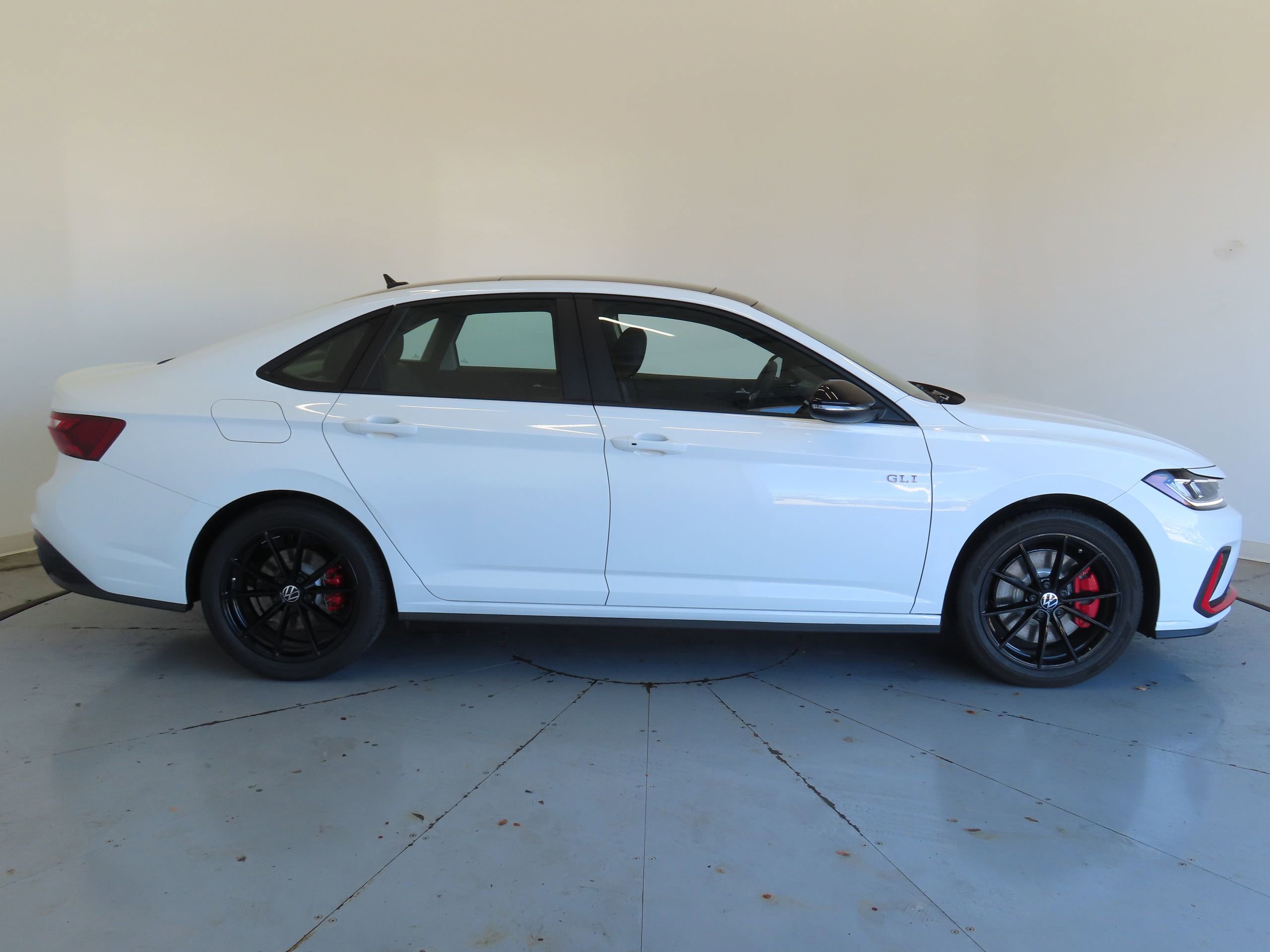 New 2026 Volkswagen Jetta GLI Autobahn image 2