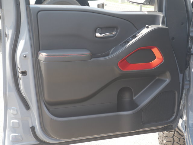 Certified 2022 Nissan Frontier PRO-4X w/ Off-Road Protection Package AWD/4WD image 30