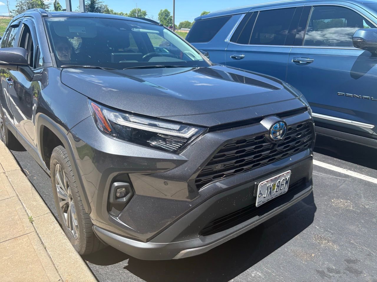 Used 2023 Toyota RAV4 Limited AWD/4WD image 1