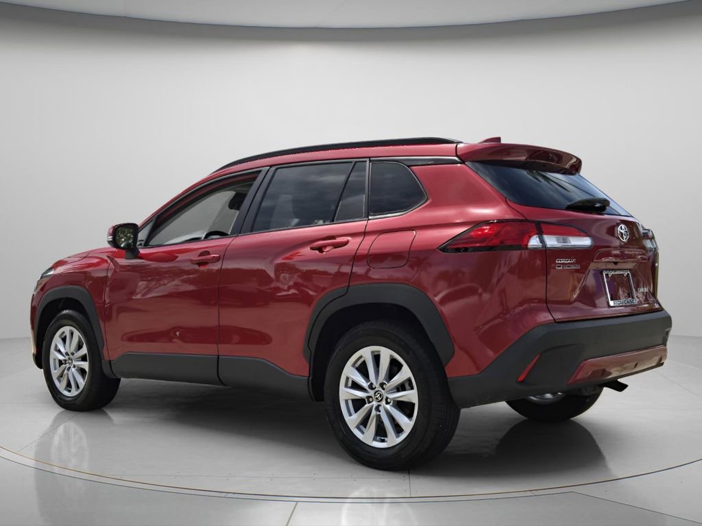 Used 2023 Toyota Corolla Cross LE FWD image 8