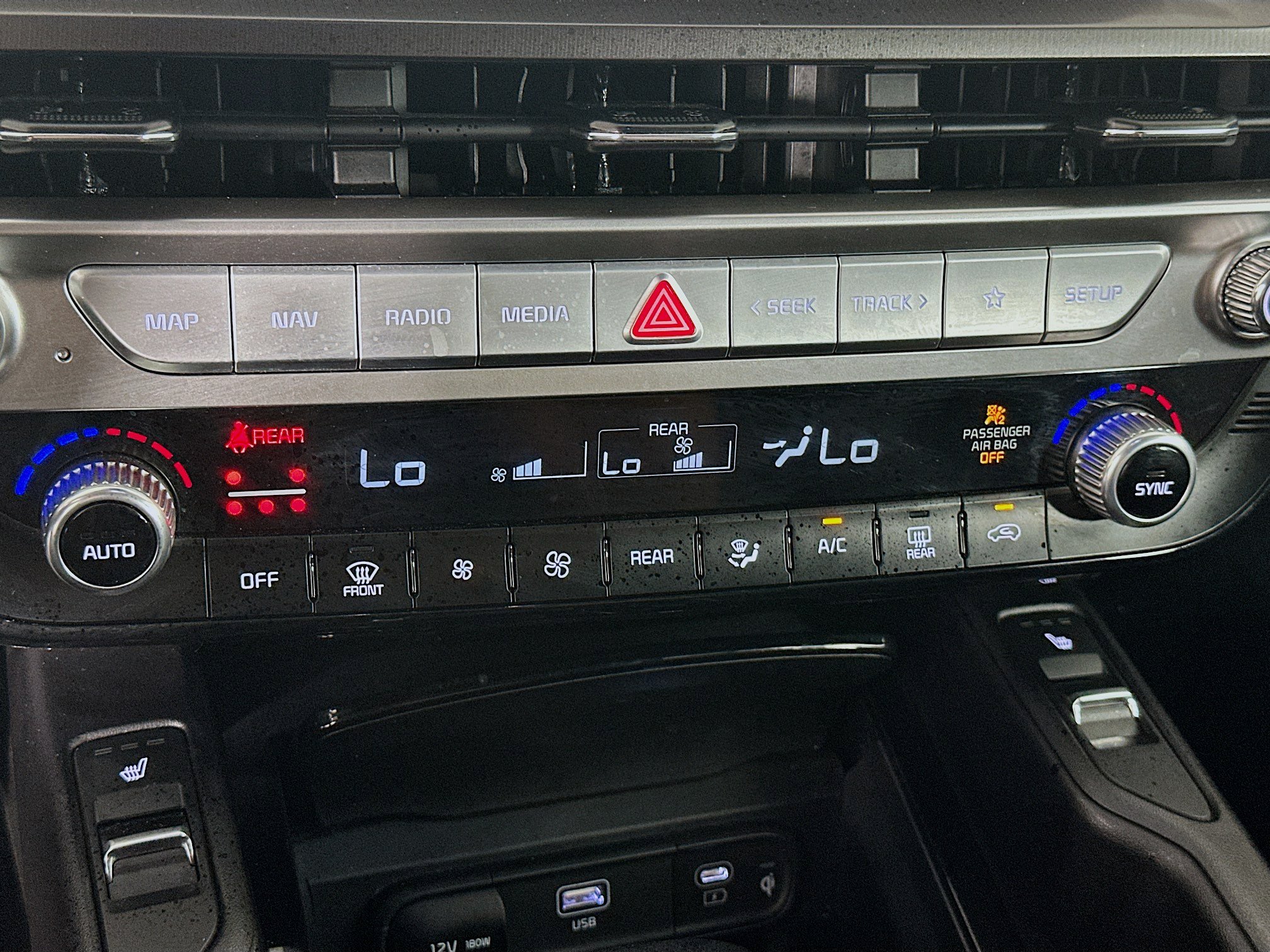 Used 2025 Kia Telluride S FWD image 24