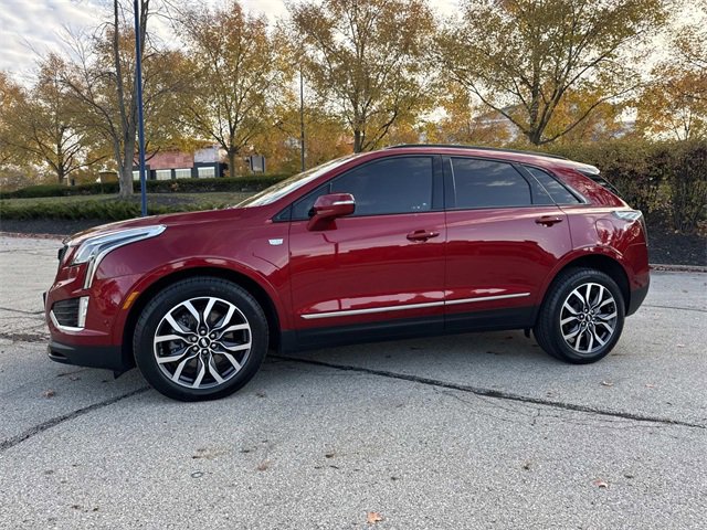 Used 2021 Cadillac XT5 Sportv w/ Platinum Package image 2
