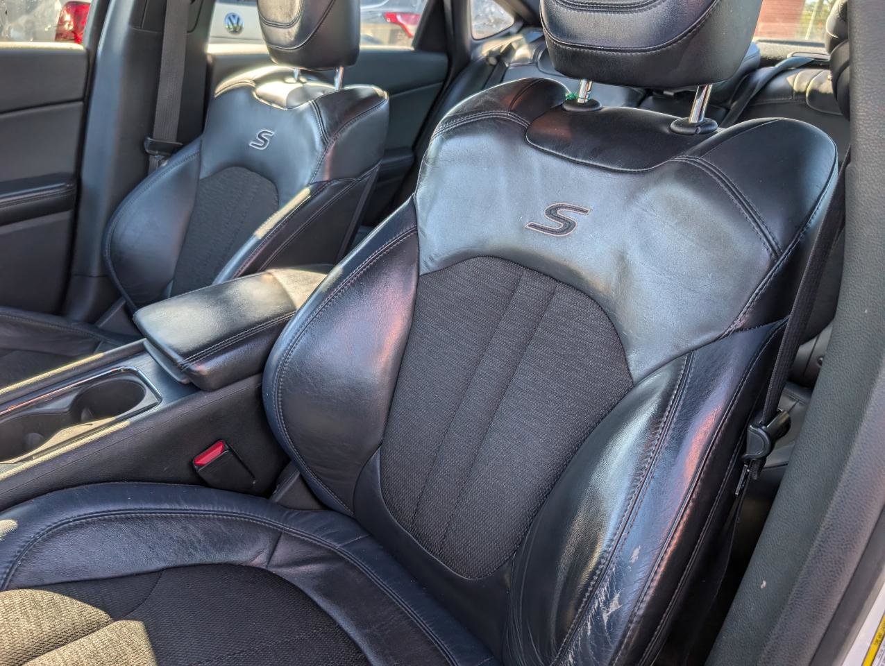 Used 2015 Chrysler 200 S w/ Navigation & Sound Group I image 15