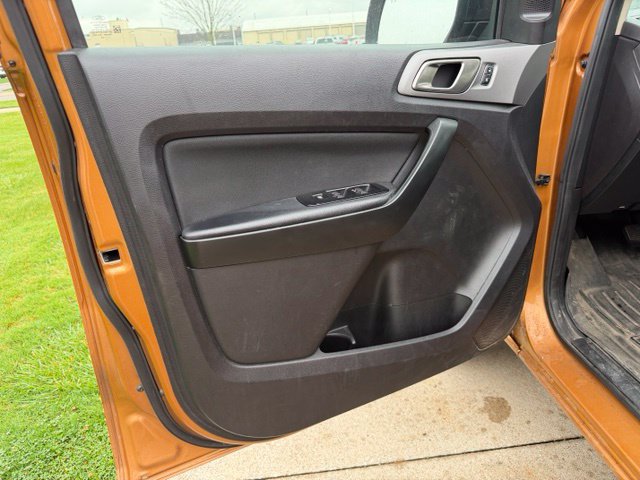 Used 2019 Ford Ranger XLT w/ Equipment Group 301A Mid AWD/4WD image 18