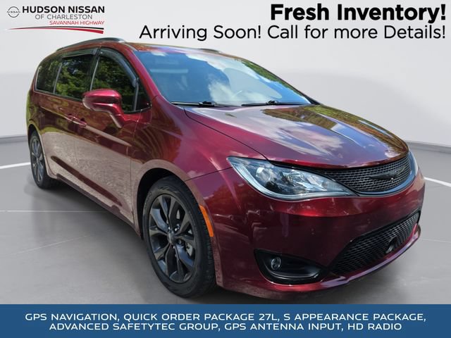 Used 2019 Chrysler Pacifica Touring-L w/ Advanced Safetytec Group