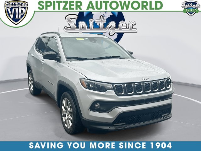 Certified 2024 Jeep Compass Latitude AWD/4WD image 1