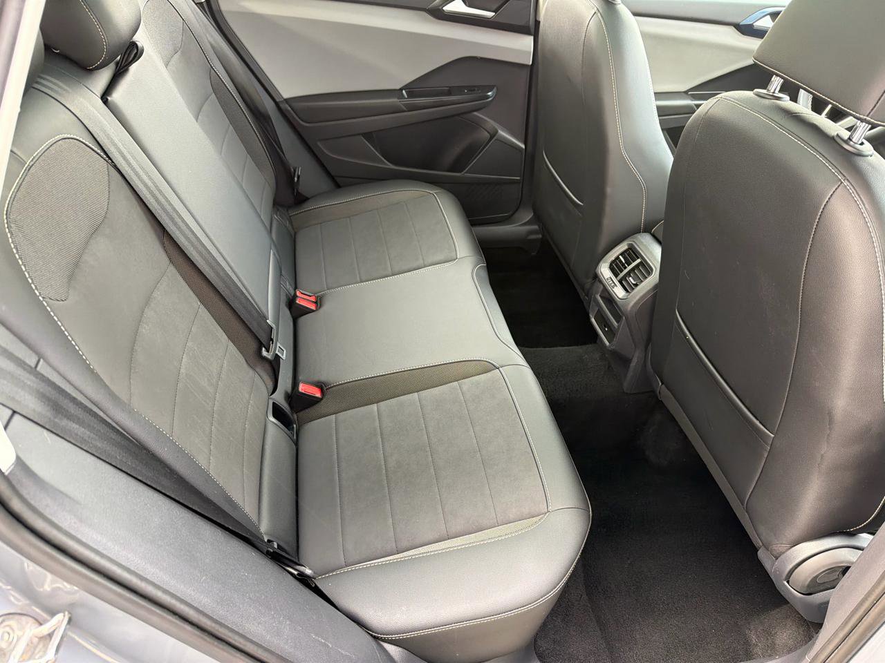 Used 2022 Volkswagen Taos SE image 12