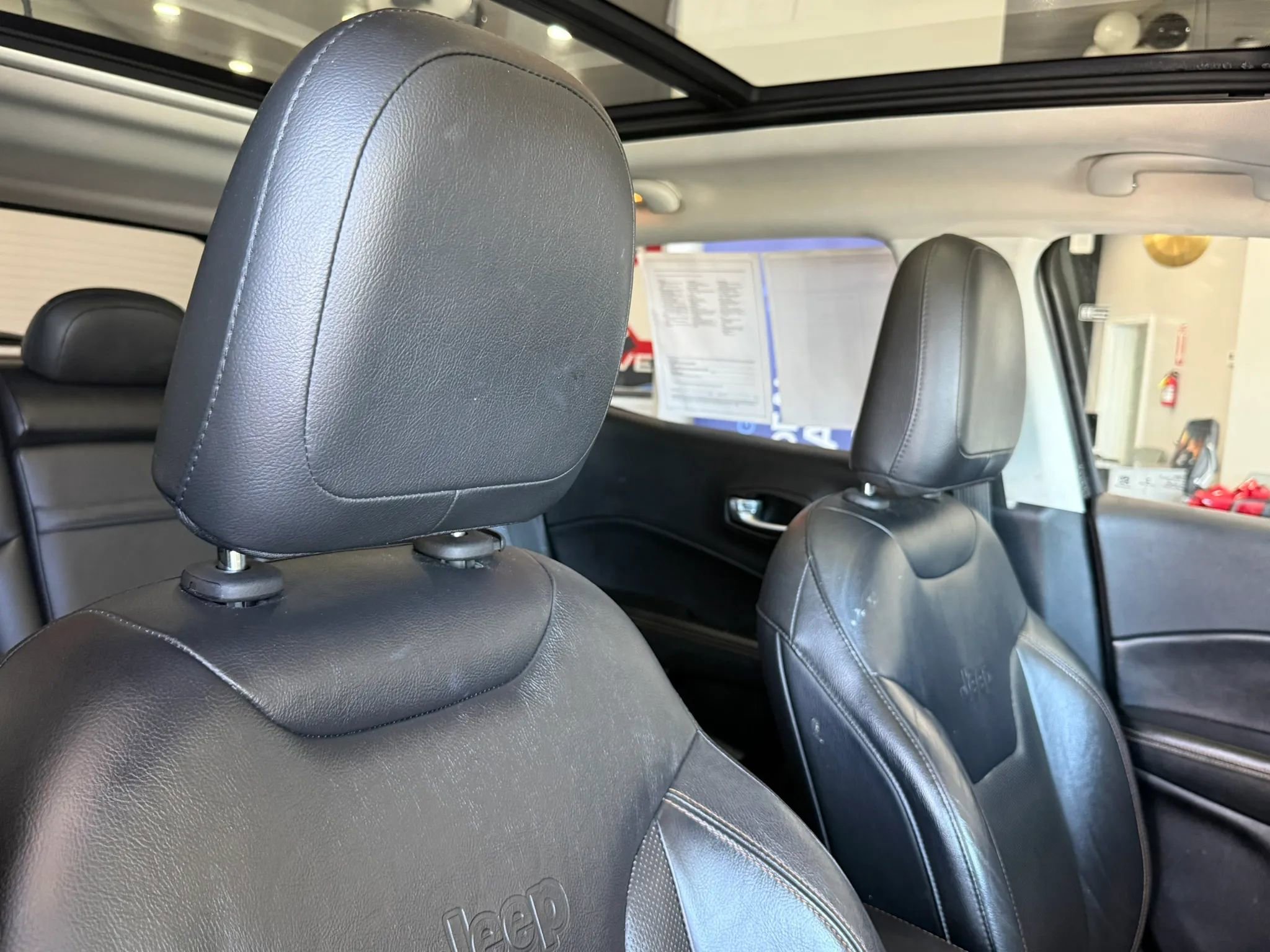 Used 2017 Jeep Compass Limited AWD/4WD image 26