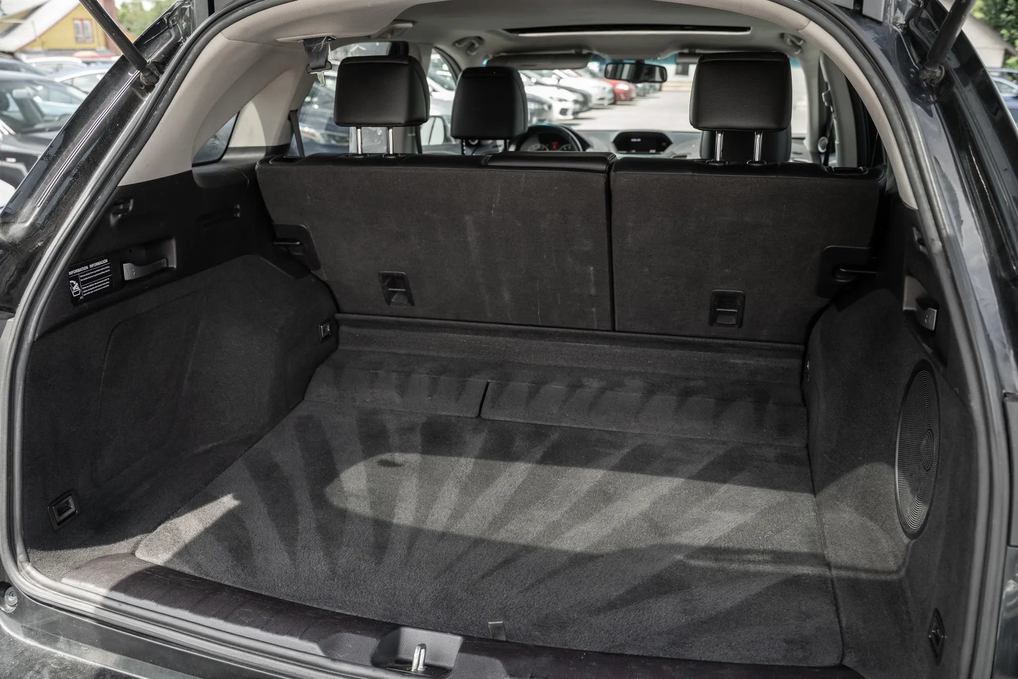 Used 2015 Acura RDX AWD image 9