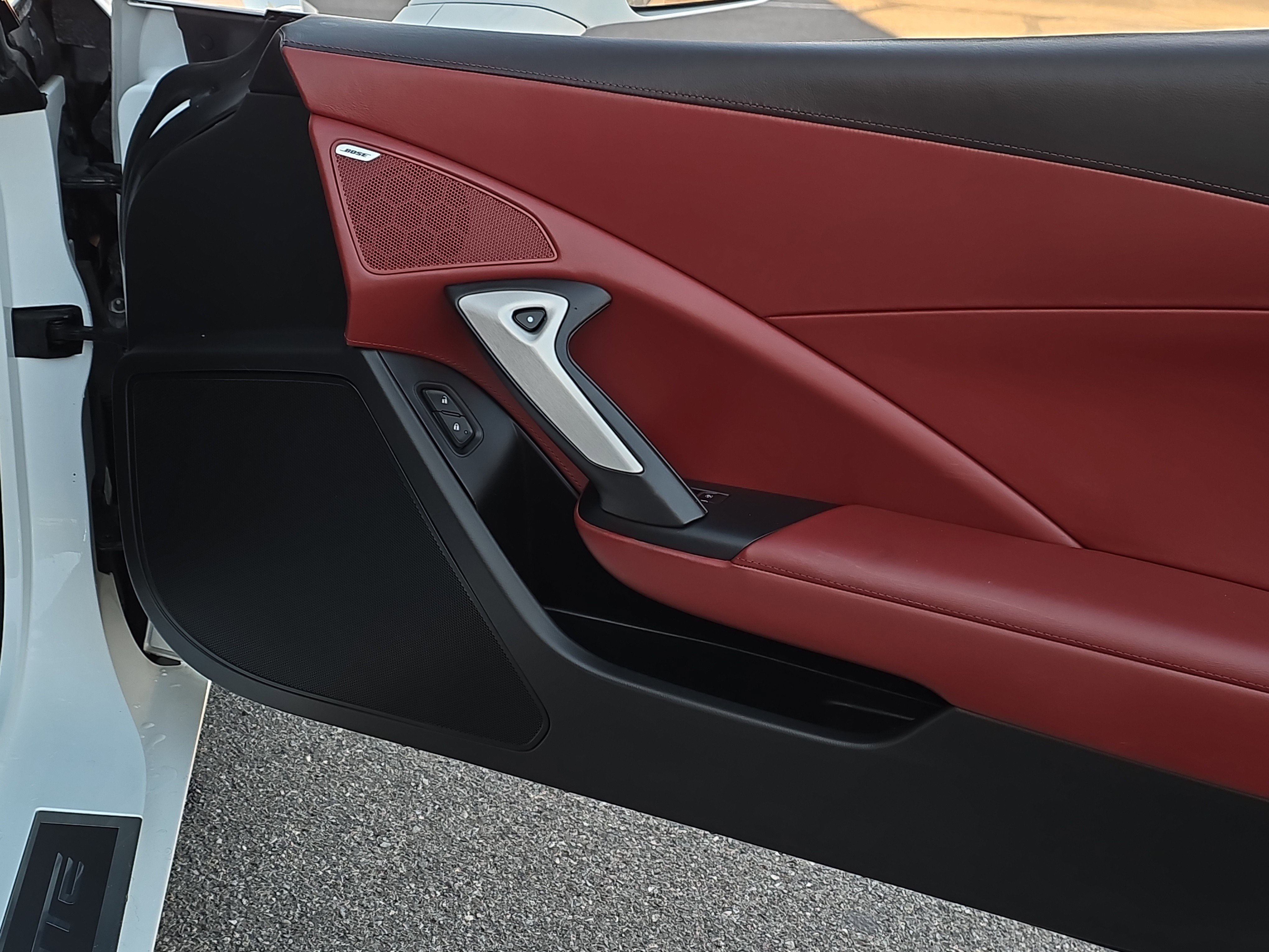 Used 2016 Chevrolet Corvette Z06 w/ 3LZ Preferred Equipment Group image 34