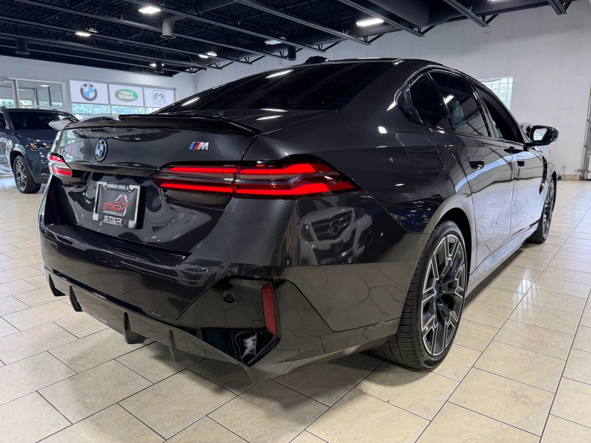 Used 2024 BMW i5 M60 w/ Premium Package AWD/4WD image 4