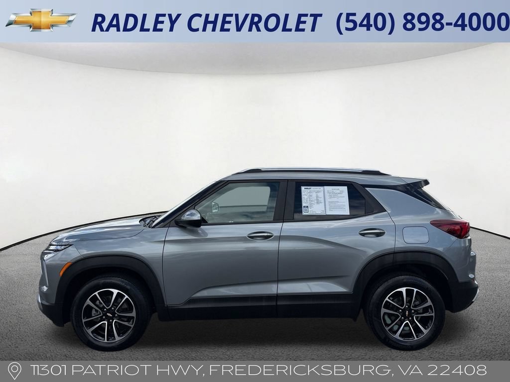 Certified 2025 Chevrolet TrailBlazer LT AWD/4WD image 16