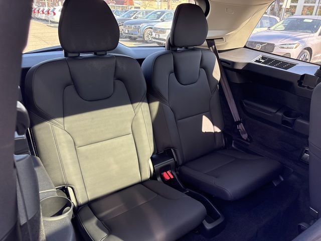 Used 2025 Volvo XC90 B6 Plus AWD/4WD image 14