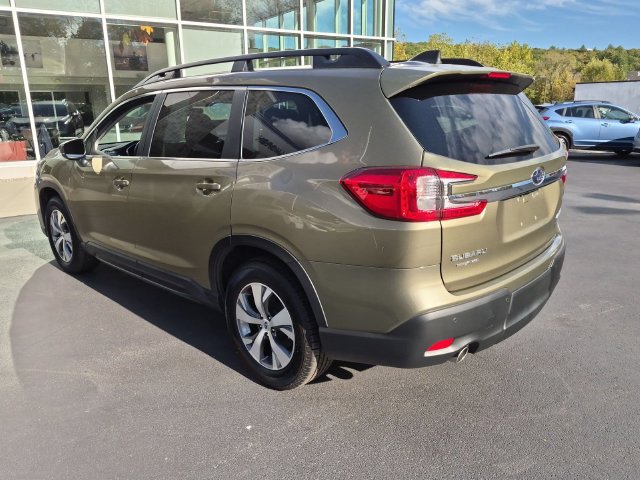 Used 2024 Subaru Ascent Premium w/ Convenience Package AWD/4WD image 6