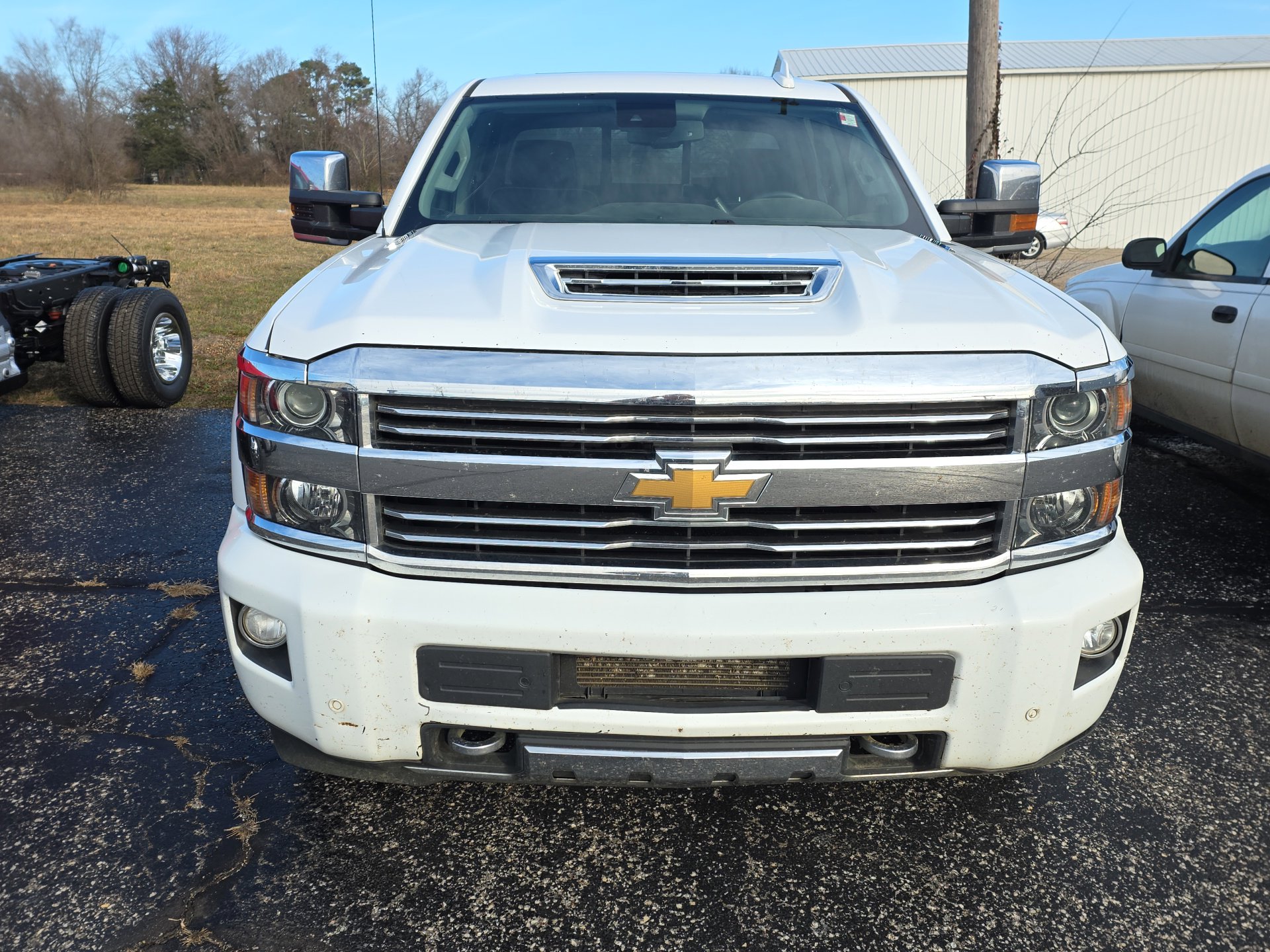 Used 2017 Chevrolet Silverado 2500 High Country w/ Duramax Plus Package image 2
