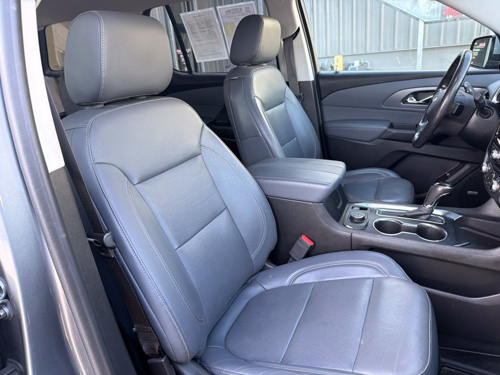 Used 2020 Chevrolet Traverse Premier AWD/4WD image 39